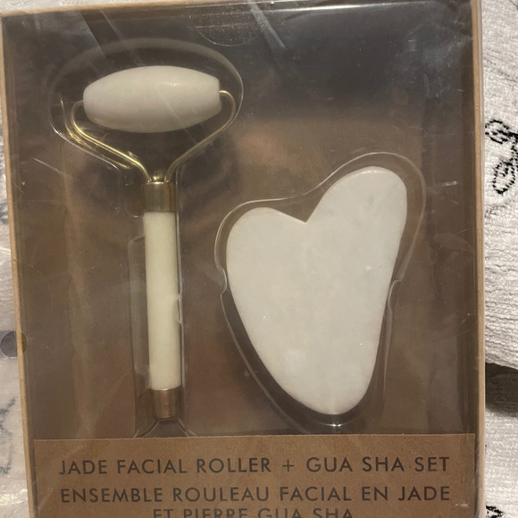 Old Navy Other - Jade Gua Sha & Jade Face Roller for Adults Factory Sealed NEW